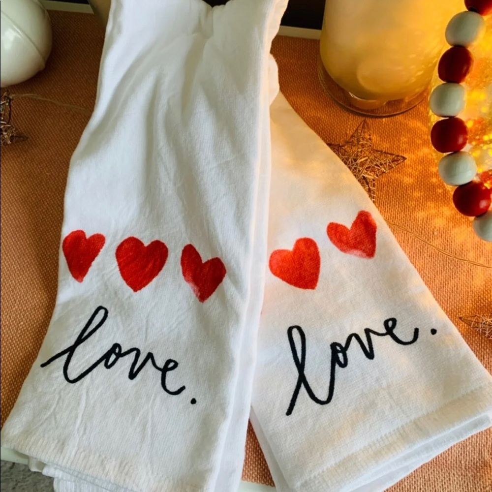 Rae Dunn “Love” Towel Set